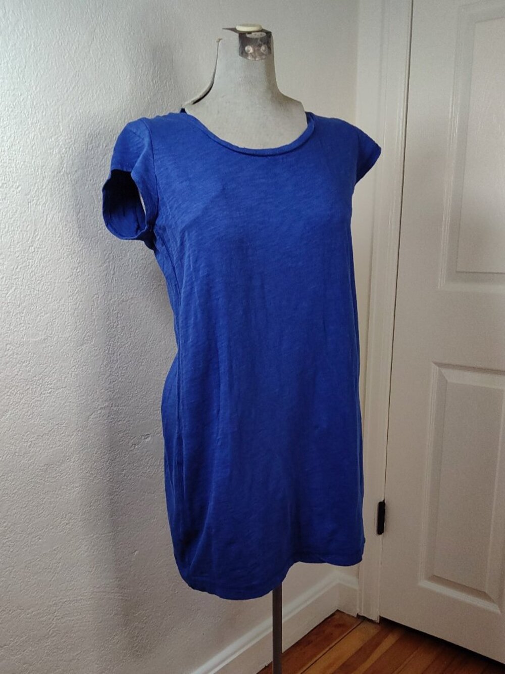 GAP L petite blue t-shirt dress